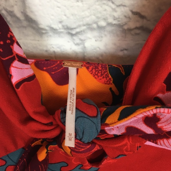 LAST CALL!! NWOT Free People Red Floral Tie Front Dress - Picture 4 of 10